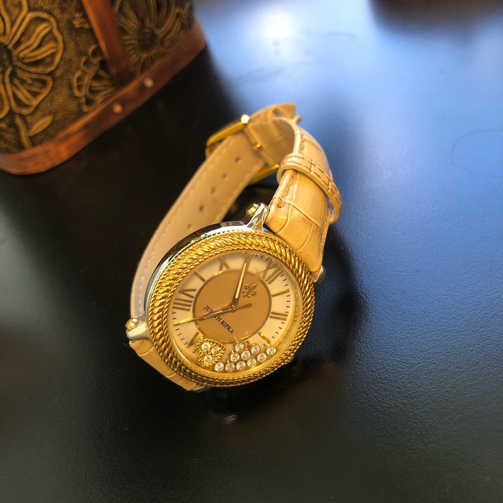 Watch - Picture 3 of 4